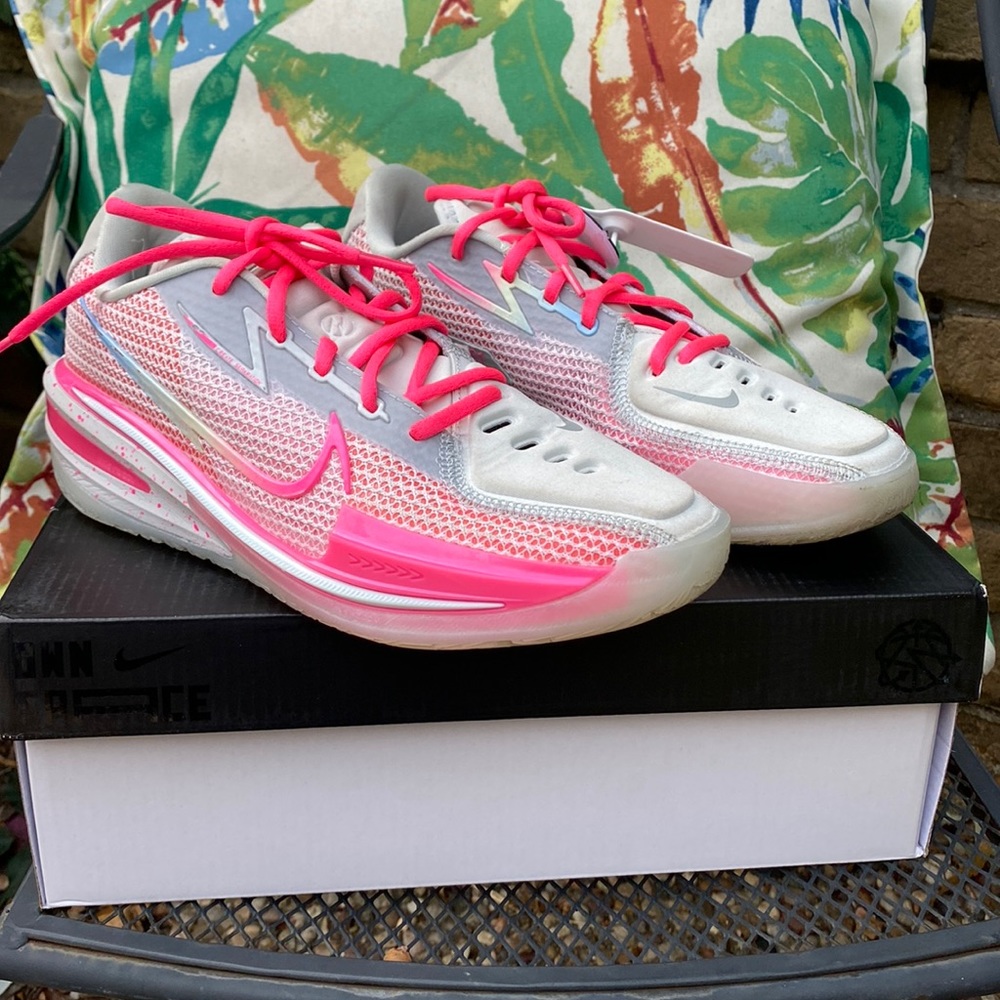 SOLD  Nike Air Zoom GT Pure Platinum Pink Blast